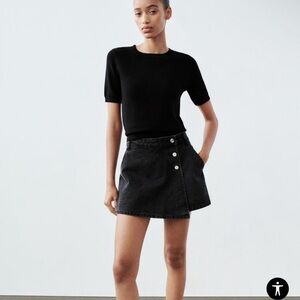 Zara Skort Size Small